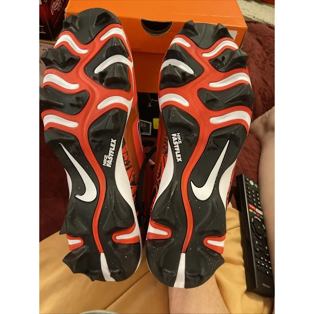 NIB‎ Nike Alpha Menace 4 Shark NRG Red Football Cleats FQ4536-600 Men's Size 10